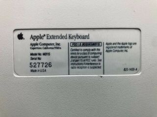 Vintage Apple Extended Keyboard M0115,  No Cable 3