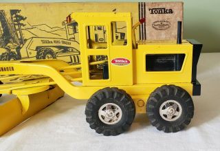 Early Tonka Toys Caterpillar ROAD GRADER TRUCK NO.  510 60 ' s V RARE NMIB 6