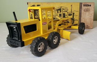 Early Tonka Toys Caterpillar ROAD GRADER TRUCK NO.  510 60 ' s V RARE NMIB 8