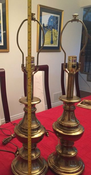 TWO VINTAGE HEAVY BRASS STIFFEL TABLE LAMPS (PAIR) 2