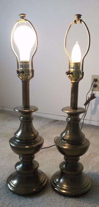 TWO VINTAGE HEAVY BRASS STIFFEL TABLE LAMPS (PAIR) 5