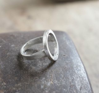 unique CIRCLE RING hand made to your size STERLING SILVER LONDON hallmarked 3