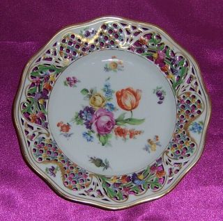 Vintage Shumann Dresden Porcelain 8 Hand Painted Reticulated Plates 7