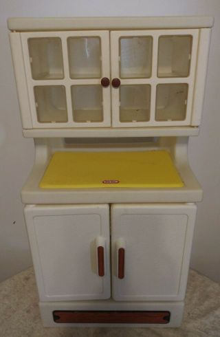 Vtg Little Tikes Kitchen Hutch Cupboard