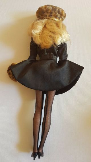 CONTEMPORARY BARBIE® BLONDE SILKSTONE ' TRENT SETTER ' IN SHOPPING CHIC OUTFIT 95 5