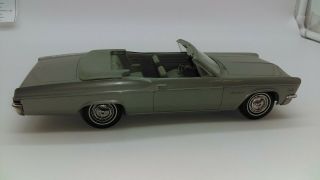 Vintage Chevrolet Dealer Promo Toy Model 1966 Impala SS Convertible Green 5