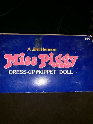 VINTAGE COLLECTIBLE MISS PIGGY DRESS - UP DOLL 890 FISHER PRICE 1981 YEAR 2