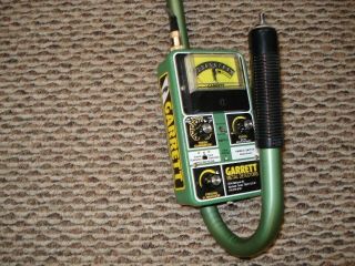 Vintage Garrett Metal Detector Placed Batteries In It And Tone Sounded.