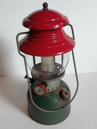 Vintage Red and Green Coleman Lantern 200A Dated 9 - 51 Pyrex Globe Single Mantle 3