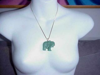 14k Italy Yellow Gold Chain W/ Carved Green Jade Elephant Pendant