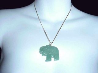 14K ITALY YELLOW GOLD CHAIN w/ CARVED GREEN JADE ELEPHANT PENDANT 2