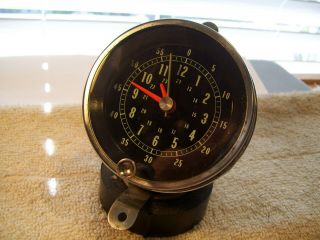 1966 vintage Chevelle electric console dash clock in good. 2