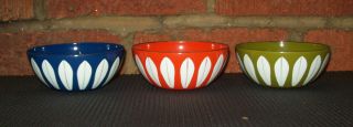 3 Vintage 4 " Enamel Cathrineholm Mid Century Orange Blue Green & White Bowl Set