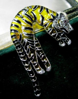 LARGE ASSAY HALLMARKED STERLING SILVER ART NOUVEAU PLIQUE A JOUR TIGER BROOCH 2