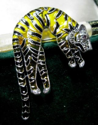 LARGE ASSAY HALLMARKED STERLING SILVER ART NOUVEAU PLIQUE A JOUR TIGER BROOCH 3