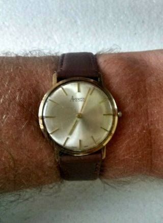 Gents Vintage Solid 375 9ct Gold 1964 Mechanical Slim 21 Jewel Accurist Watch
