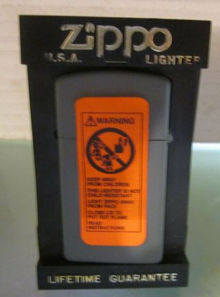 Vintage RARE Zig - Zag Zippo Slim Lighter w Box Rolling Papers Zig Zag 4