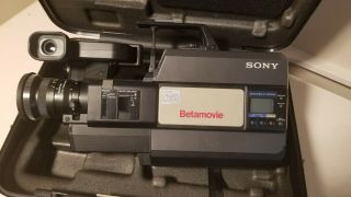 VINTAGE 1985 Sony Betamovie BMC - 550 A/F Camcorder w/case,  charger & 8 batteries 4