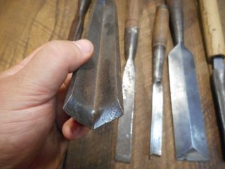 L4202 - LARGE Vintage & Antique Wood Chisels - Woodworking tools - BEATTY,  Etc 3