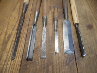 L4202 - LARGE Vintage & Antique Wood Chisels - Woodworking tools - BEATTY,  Etc 7