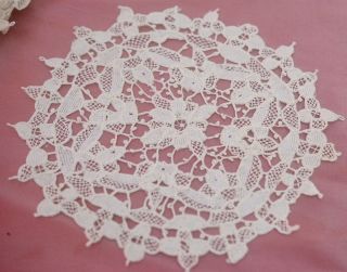 Set Of 12 Vintage Hand Made Needle Lace Doilies Tt259