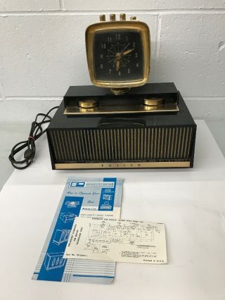Vintage 1960 Philco Model H765 - 124 Am Tube Clock Radio Sci - Fi