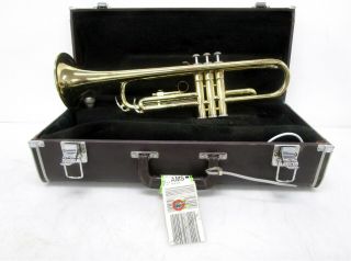 Yamaha Ytr2320 Vintage Student Trumpet Sn 2023064 W/7c Mouthpiece & Case