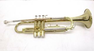 Yamaha YTR2320 Vintage Student Trumpet sn 2023064 w/7C Mouthpiece & Case 2