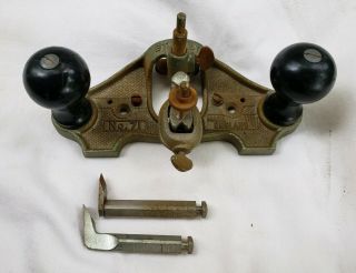 Vintage No.  71 Stanley Router Plane W/ 3 Cutting Irons England