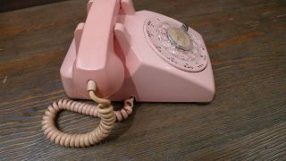Vintage Mid Century 1960 ' s Western Electric Pink Rotary Dial Telephone 3