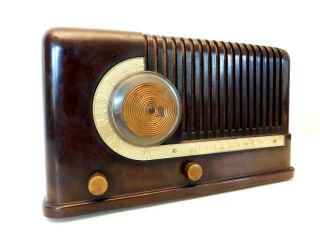 Vintage 1940s Old Silvertone Antique Art Deco Machine Age Bakelite Tube Radio