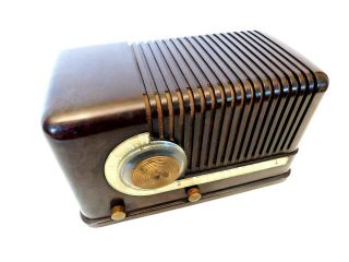 VINTAGE 1940s OLD SILVERTONE ANTIQUE ART DECO MACHINE AGE BAKELITE TUBE RADIO 3