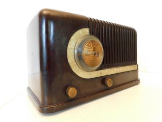VINTAGE 1940s OLD SILVERTONE ANTIQUE ART DECO MACHINE AGE BAKELITE TUBE RADIO 4
