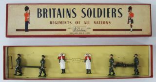 Vtg Britains Lead Toy Soldiers Royal Army Medical Corps Nurses Stretchers 1723