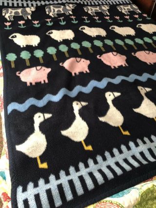 Vtg Crown Crafts Acrylic Blanket Throw 60x80 Farm Animals Sheep Ducks Pigs Cows 3