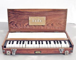 Vintage Sardarflute Harmonium Bombay 23 Key Made In India Estate Find