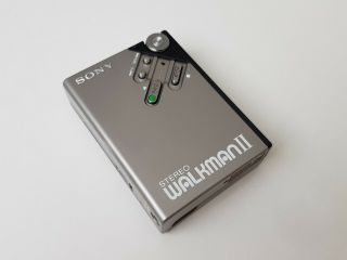 EXTREMELY RARE SONY WALKMAN PERSONAL CASSETTE PLAYER WM - 2 12