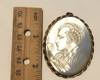 Vintage Mother Of Pearl Abalone Shell Cameo Pendant/Pin 3