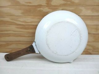 Vtg Cathrineholm Lotus Green Enamel Omlete Fry Pan Skillet Approx 9” Wood Handle 7