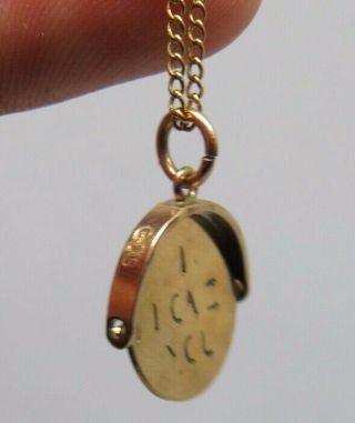 9ct Gold Spinner Pendant Detailed ' I LOVE YOU ' w/ 9ct Gold Curb - link Chain 2.  47g 2