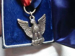 Vintage Robbins Sterling Silver Eagle Scout Badge Medal in Case 5