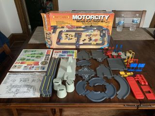 Vintage Matchbox Motorcity Deluxe Play Track Set Year 1987 Incredible