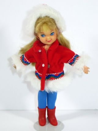 Barbie Doll 1977 Vintage Tutti In 9476 Schnee Floeckchen Snowflakes Foreign