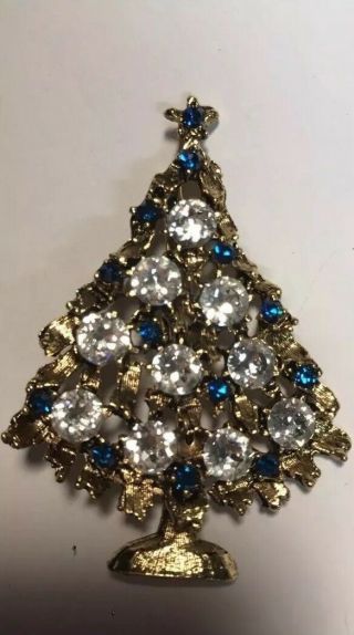 Signed Weiss Christmas Tree Brooch