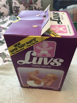 Vintage 1981 Luvs Large 20 - 32 Pounds 64 Count Diapers Empty Box. 3