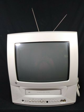 Ge 13tvr72 13 " White Color Crt Tv/vcr Combo Television Vcr Vhs Player Vtg Gaming
