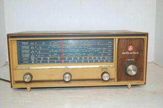 Vintage Hallicrafters Dynamic Tuner World Wideband Portable Tube Radio Emergency
