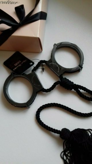 AGENT PROVOCATEUR RARE GIFT BOXED XENA DOUBLE HANDCUFF BLACK WITH TASSELS BNWT 5