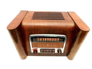VINTAGE 1940s OLD G.  E.  MID CENTURY RESTORED & SERVICED CHROME TRIM ANTIQUE RADIO 3