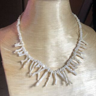 Vtg White Angel Skin Natural Coral Branch Necklace Abstract Fine